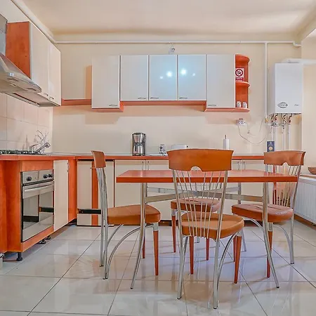 Center Apartment Brasov